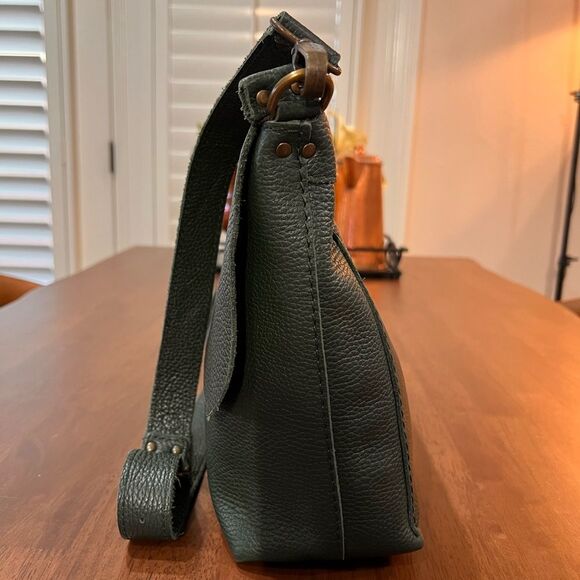 Calma 11 600 Full Grain Leather Crossbody Bag Dark Green Spain Large EUC - Picture 3 of 8